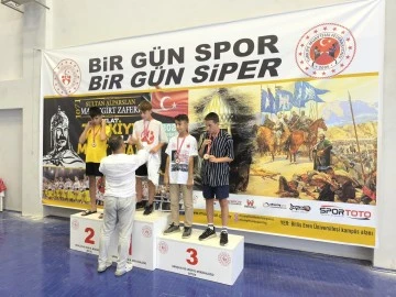 2024 Minikler-Yıldızlar Muaythai Türkiye Şampiyonası: Siverekli Sporcuların Başarısı