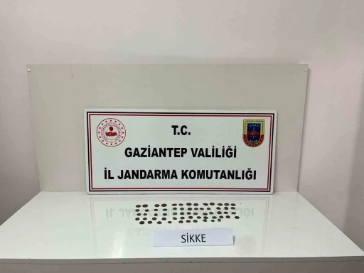 62 Adet Sikke Ele Geçirildi: 1 Gözaltı