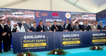 Adalet Bakanı Yılmaz Tunç, Şanlıurfa Valiliği'ni Ziyaret Etti