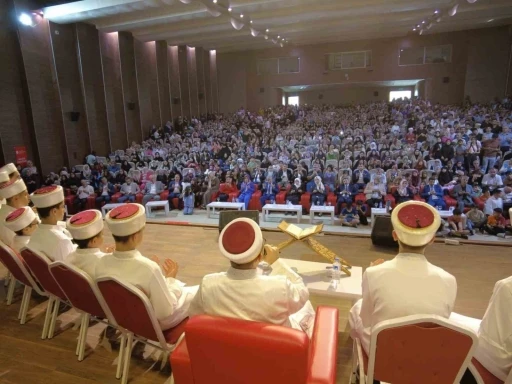 Adıyaman’da Hafızlık İcazet Merasiminde 124 Öğrenci Belge Aldı