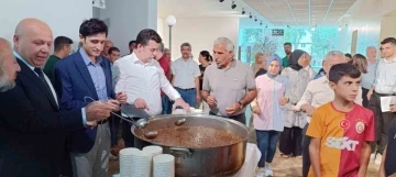 Adıyaman Kommagene Kültür Merkezi'nde Aşure Etkinliği Büyük İlgi Gördü