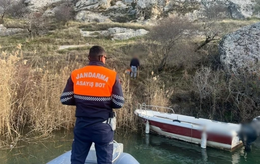 Ağ ile Avlanma Yasağını İhlal Eden Şahıs Jandarma Tarafından Yakalandı