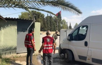 Aşure İkramıyla Sınırda Görev Yapan Asker ve Polislere Destek