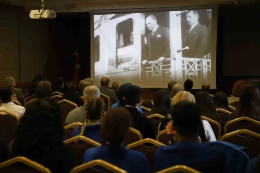 Atatürk'ü Anma Töreni: Gelecek Nesillerin Rehberi Büyük Lider Anıldı