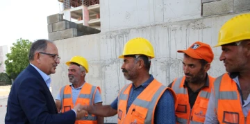 Bakan Özhaseki, Adıyaman'da Ziyaretlerde Bulundu: Yeni Projeler ve İncelemeler