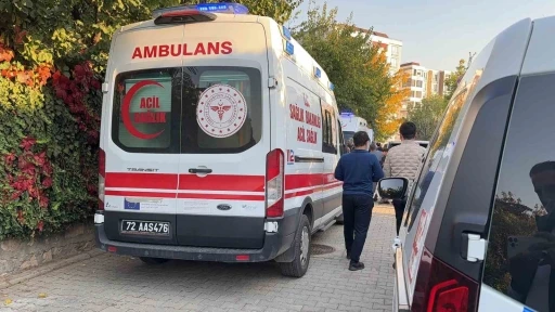 Bir Villada Kadın, Eşi ve Çocuğunun Cansız Bedeni Bulundu