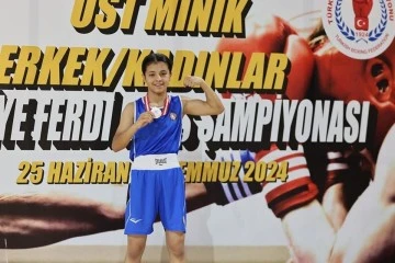 Cizreli Öğrenci Asmin Cabas Türkiye Şampiyonu Oldu