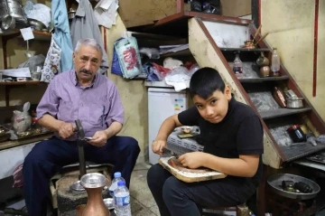 Dededen Toruna Bakırcılık: Gaziantep'te Geleneksel Meslek Yaşatılıyor
