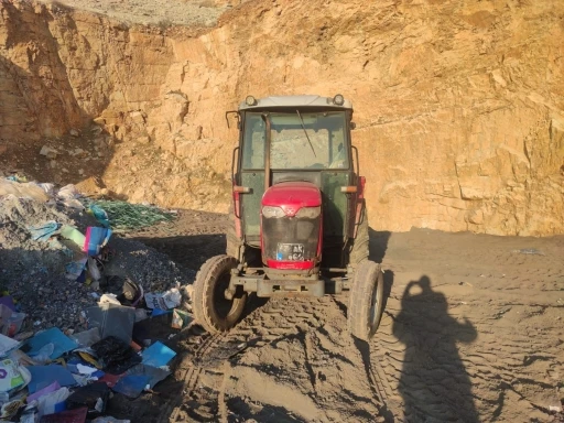 DEM’li Artuklu Belediyesi Kaçak Çöp Dökerken Suçüstü Yakalandı