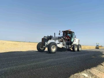 Diyarbakır’da Kırsal Yollar Yenileniyor: Büyükşehir Belediyesi'nin Yol Çalışmaları