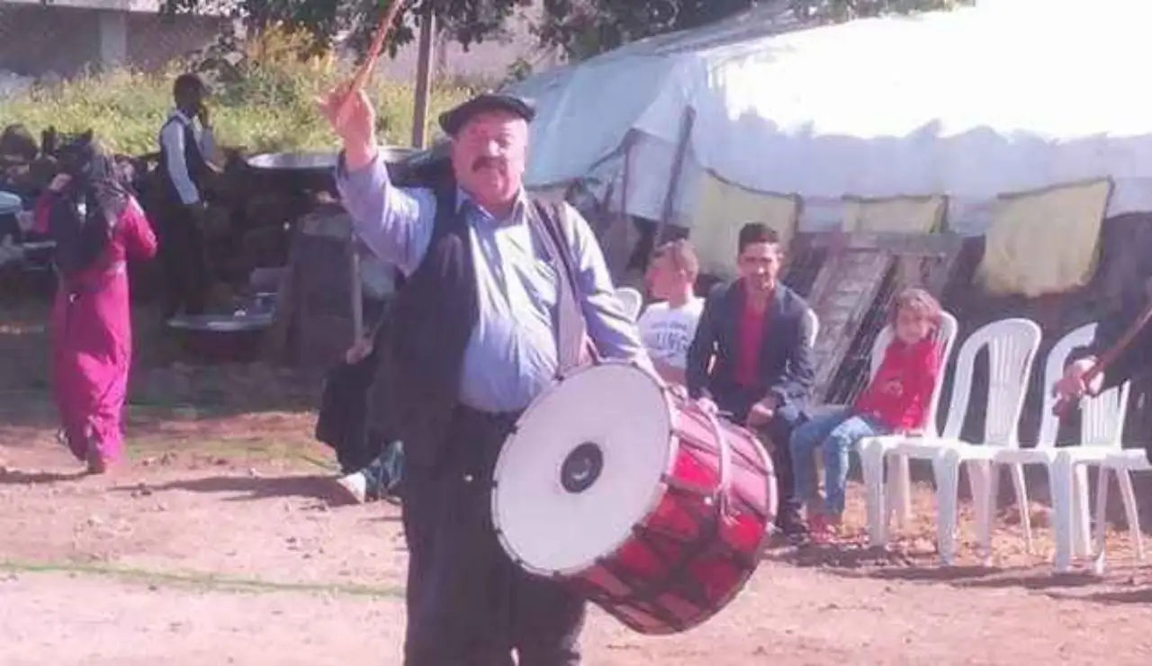 Düğünlerde Davulcuya Para Verme Geleneği: Köklü Bir Gelenek mi, Tesadüf mü?