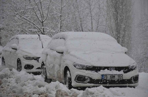 Eğitime Kar Engeli: Okullar 1 Gün Tatil Edildi