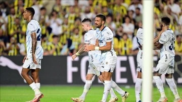 Fenerbahçe Hull City'yi 5-1 Mağlup Etti