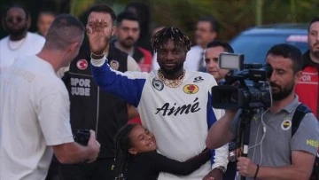 Fenerbahçe'nin Yeni Transfer Bombası: Allan Saint-Maximin İstanbul'da