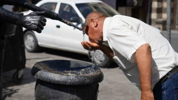 Gaziantep'te Sıcak Hava Dalgası: Çeşmelerde Serinleme Çabası