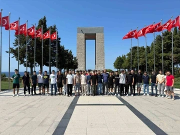 Gençler Çanakkale'yi Ziyaret Etti