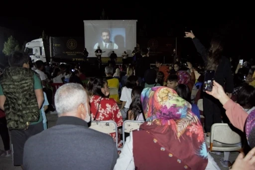 Grup Gezgin Ozanlar’dan Dicle'de Unutulmaz Konser ve Sinema Keyfi