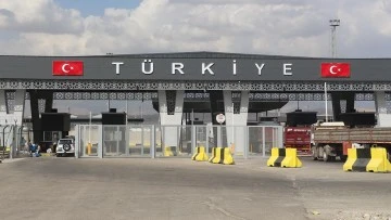 Habur Sınır Kapısı'nda Gümrük Memurlarına Saldırı