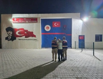  Hırsızlık Suçundan Aranan Zanlı Tutuklandı