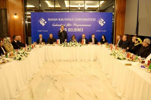 HKÜ Ailesi Geleneksel İftar Programında Buluştu: Birlik ve Dayanışma Mesajları Verildi