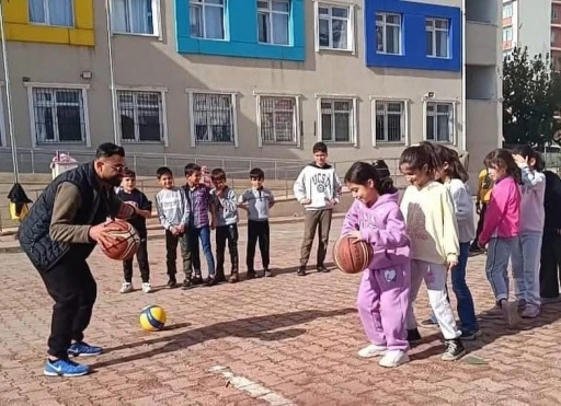 İlkokul Öğrencileri İçin &quot;Spora İlk Adım&quot; Etkinliği