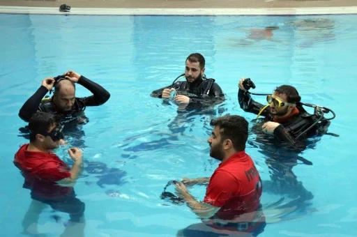 İtfaiye Erlerinden Su Altında Hazırlık Eğitimi