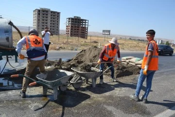  Kazaların Sık Yaşandığı Yolda Refüj Çalışmaları Başladı