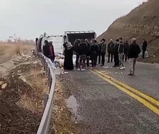 Kontrolden Çıkan Araç Devrildi Botan Vadisi’nde Kaza