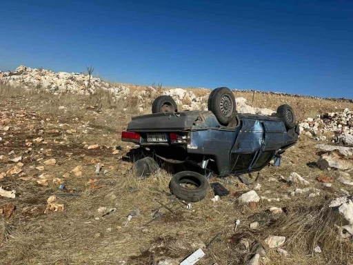 Mazıdağı’nda Devrilen Otomobilde 2 Kişi Yaralandı