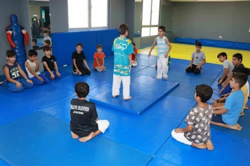  Minikler Judo Kursu ile Gelişimlerine Katkı Sağlıyor