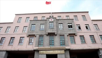 MSB'den Yunanistan Savunma Bakanı Dendias'ın Kıbrıs Türklerini Hedef Alan Açıklamasına Kınama