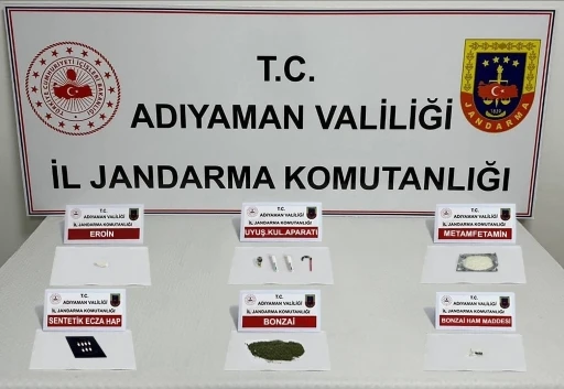  Jandarmadan Uyuşturucu Operasyonu: 27 Şahsa Yasal İşlem