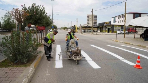 Okul Önlerinde Trafik Güvenliği İçin Kasis ve Şerit Düzenlemeleri