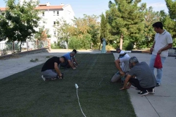  Okullarda Sentetik Çim Halı Saha Çalışmaları Başladı