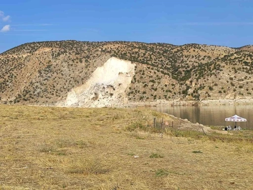  Balık Avına Giden Grup Heyelan ve Su Yükselmesi Nedeniyle Ölümden Döndü