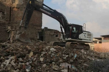 Siirt’te Kentsel Dönüşüm Çalışmaları Hız Kesmeden Devam Ediyor