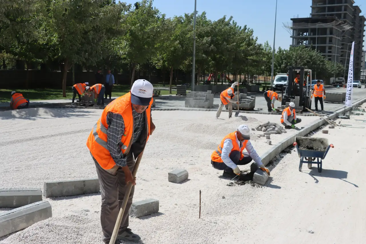 Siverek Ayvanat Mahallesi'nin Yüzü Değişiyor