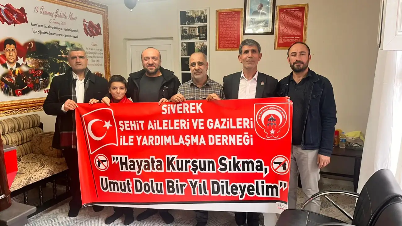 Siverek Şehit Ailelerinden Halka  Çağrı: “Yılbaşında Silaha Hayır”