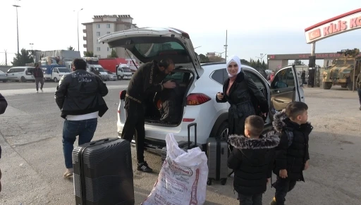 Suriyelilerin Memleketlerine Dönüş Yolculuğu Hız Kazandı