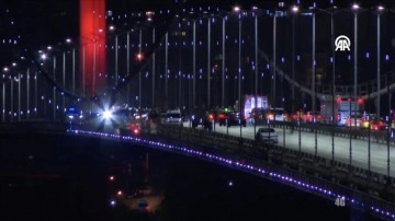 Tedbir amacıyla trafiğe kapatılan 15 Temmuz Şehitler Köprüsü, tekrar trafiğe açıldı