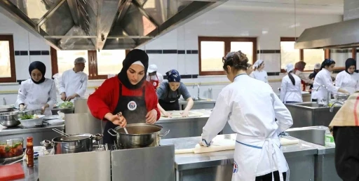 Üniversitesi Turizm Eğitiminde Yeni Bir Dönem Başlatıyor