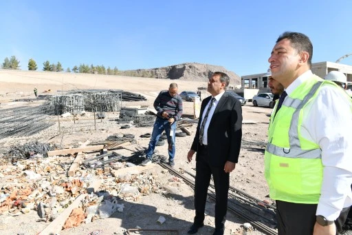 Vali Hasan Şıldak, Şanlıurfa Şehir Hastanesi İnşaatını İnceledi: Yüzde 71 Tamamlandı