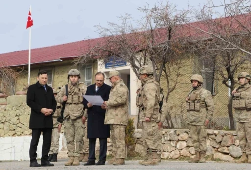 Vali Kızılkaya, İğneli Jandarma Karakol Komutanlığını Ziyaret Etti