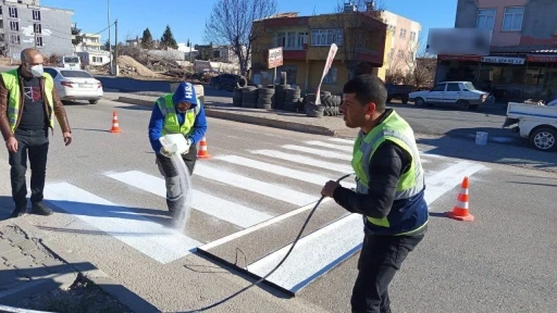 Yaya Geçitleri Yenileniyor Trafik Güvenliği Artıyor